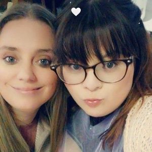 Meet your Posher, Cassandra